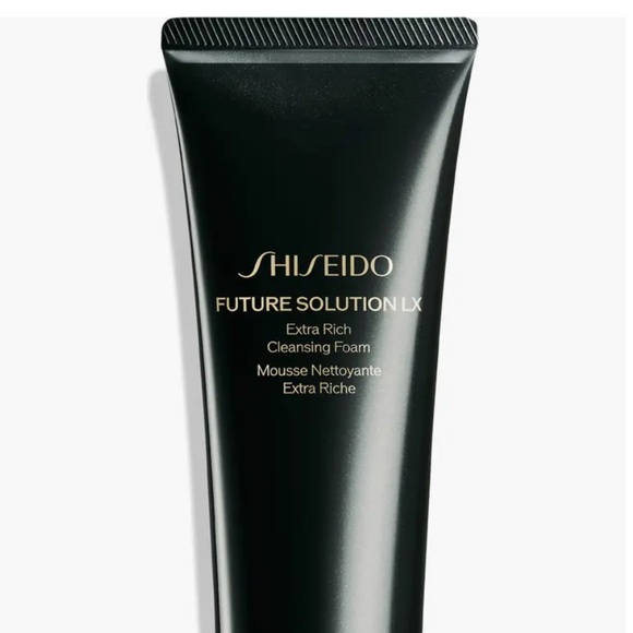 NWT Shiseido Future Solution LX Extra Rich Cleansing Foam 4.7 oz/125 ml